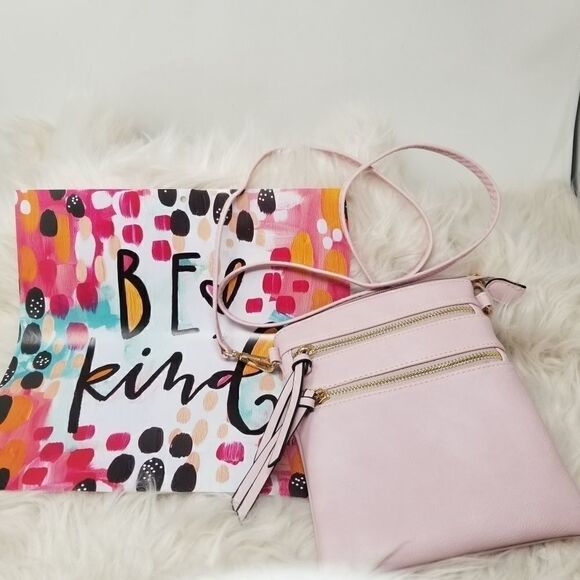 Light pink leather look crossbody bag - Picture 12 of 12